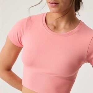 Offline by Arie sidewalk seamless crop shirt peach